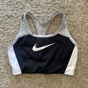 Nike Swoosh Size L Gently Used Women Sports Bra